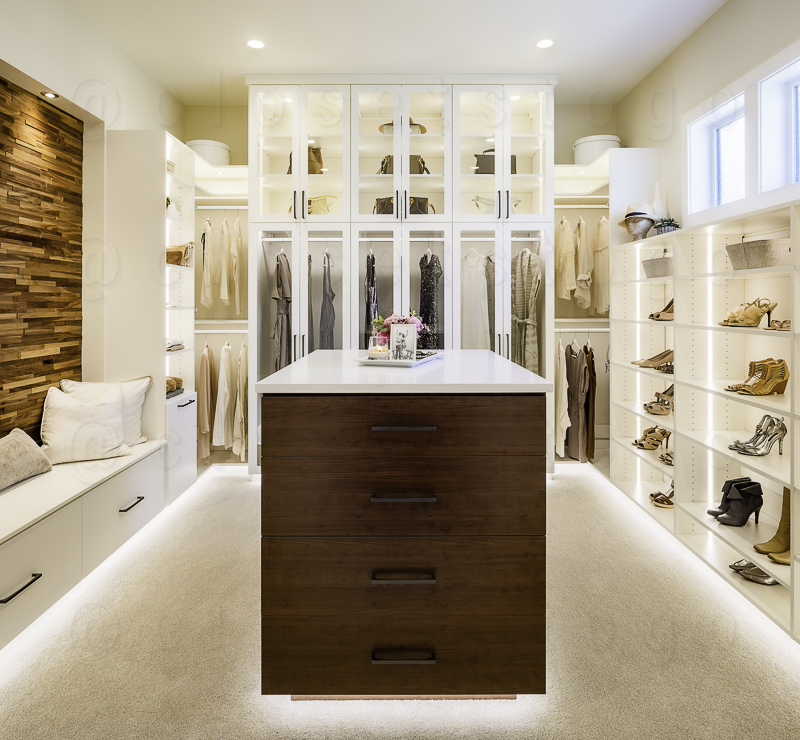 Luxury Hers Closet Organizer